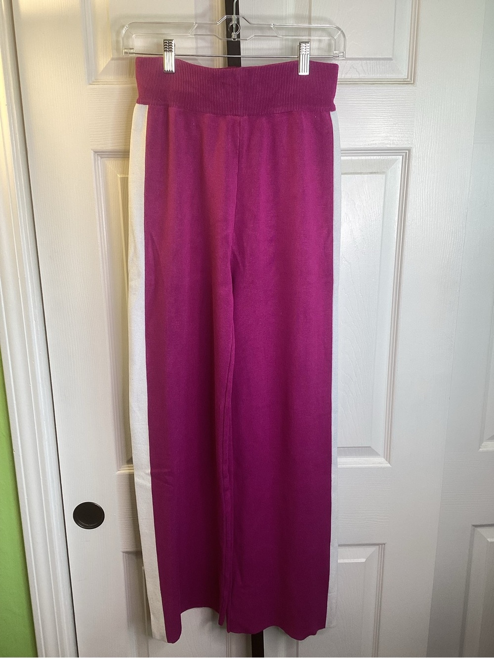 Wide-Leg Knit Pants with White Side Stripe in Berry, size Medium